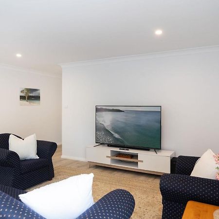 Tallwood By The Sea Mollymook Exterior photo