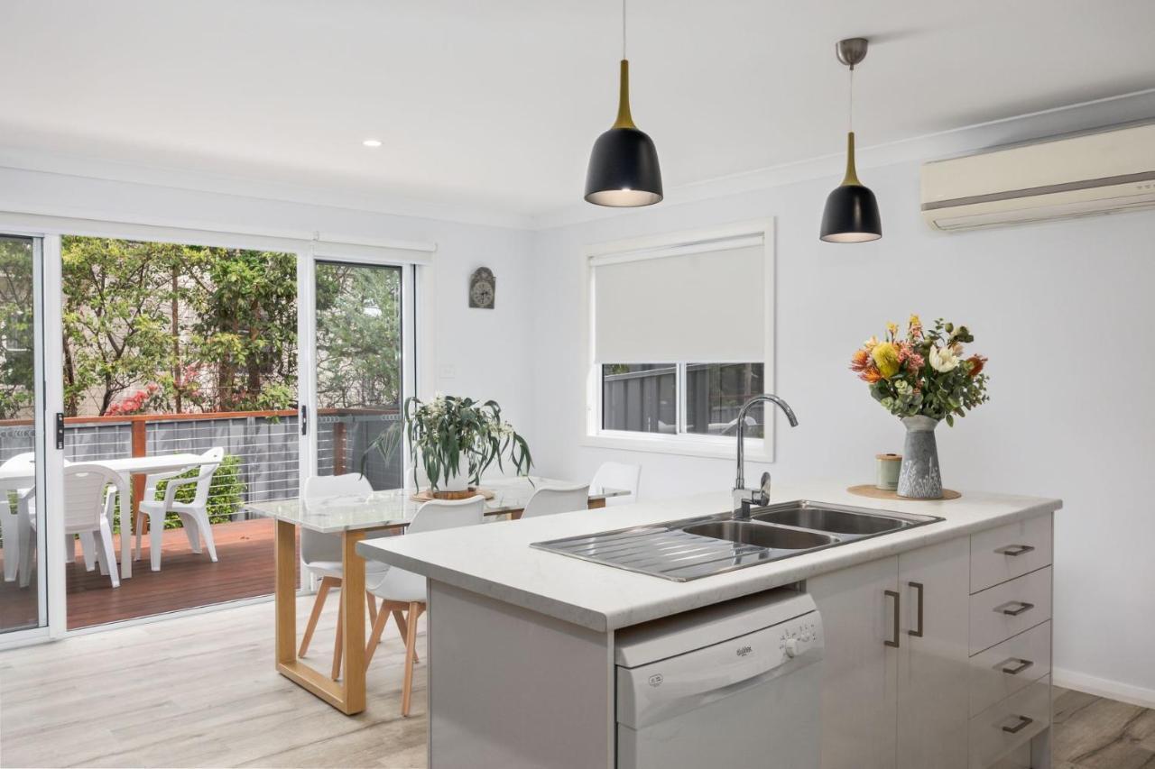 Tallwood By The Sea Mollymook Exterior photo